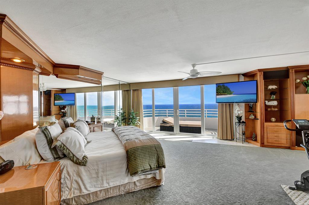 CLARENDON CONDO - Residential