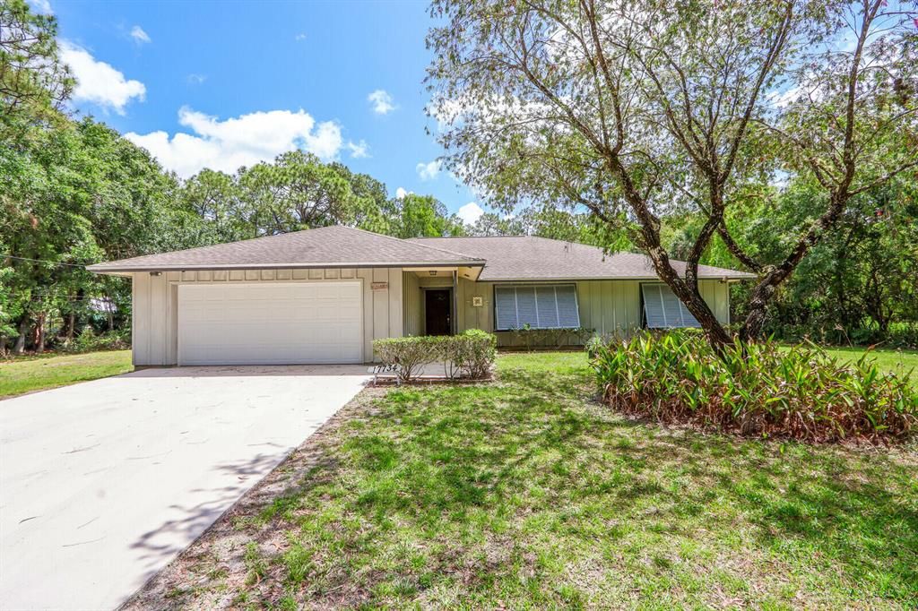 Photo of 17734 126th Ter Terrace N, Jupiter, FL 33478 (MLS # R10884337)