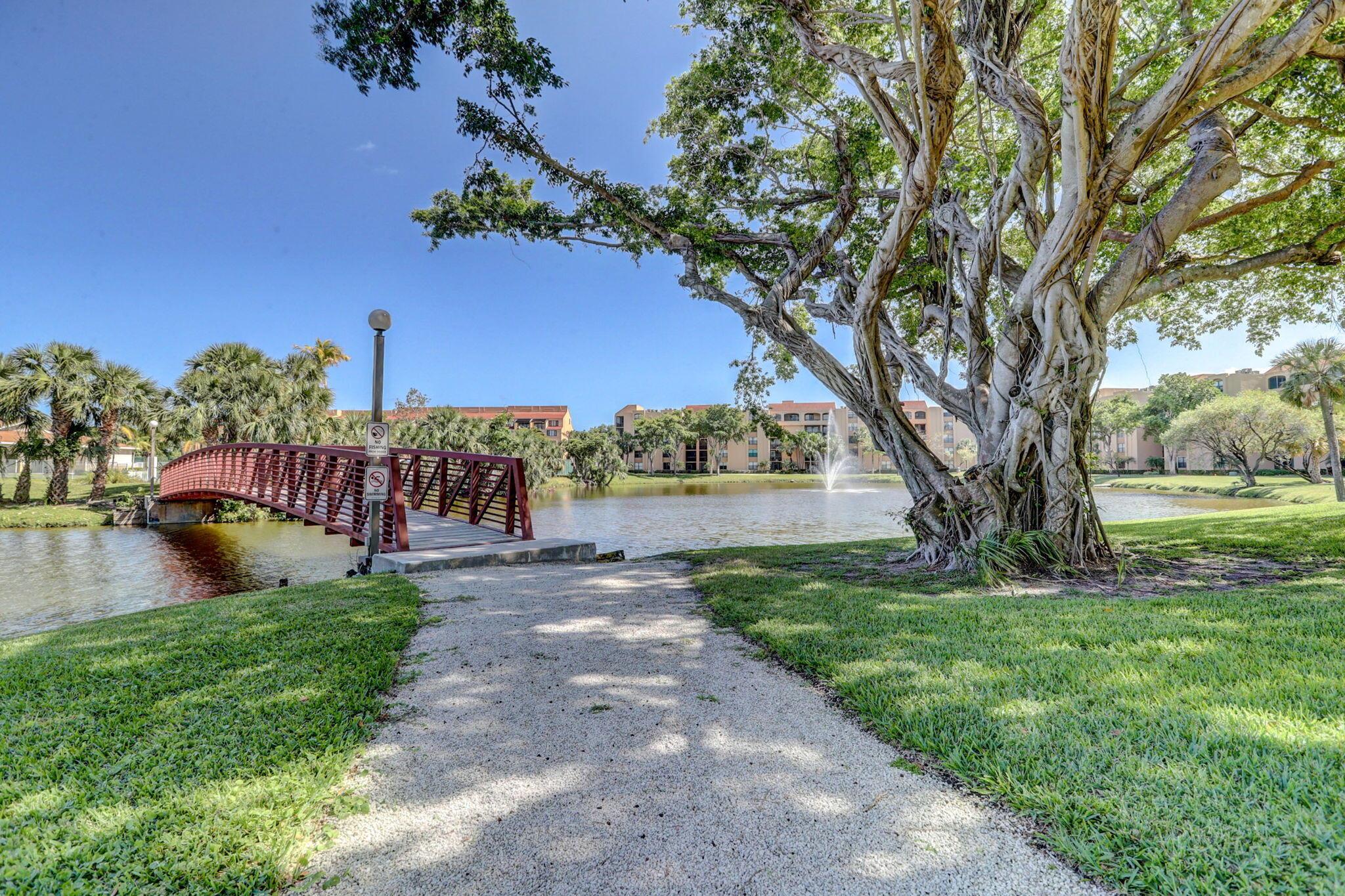 LAVERS DELRAY RACQUET CLU - Residential Lease
