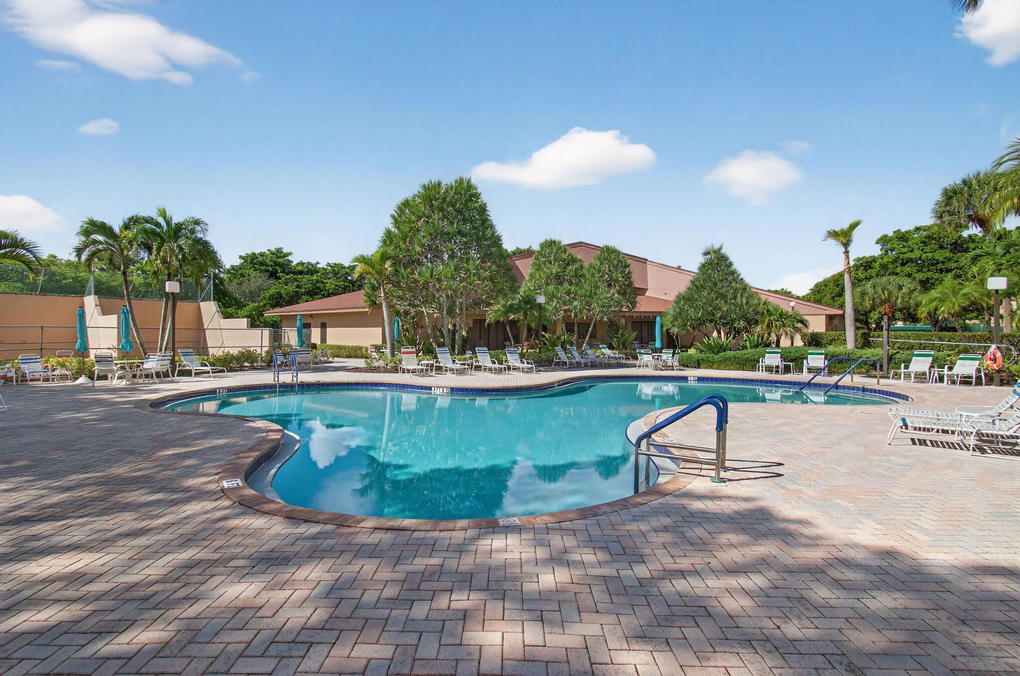 LAVERS DELRAY RACQUET CLU - Residential Lease