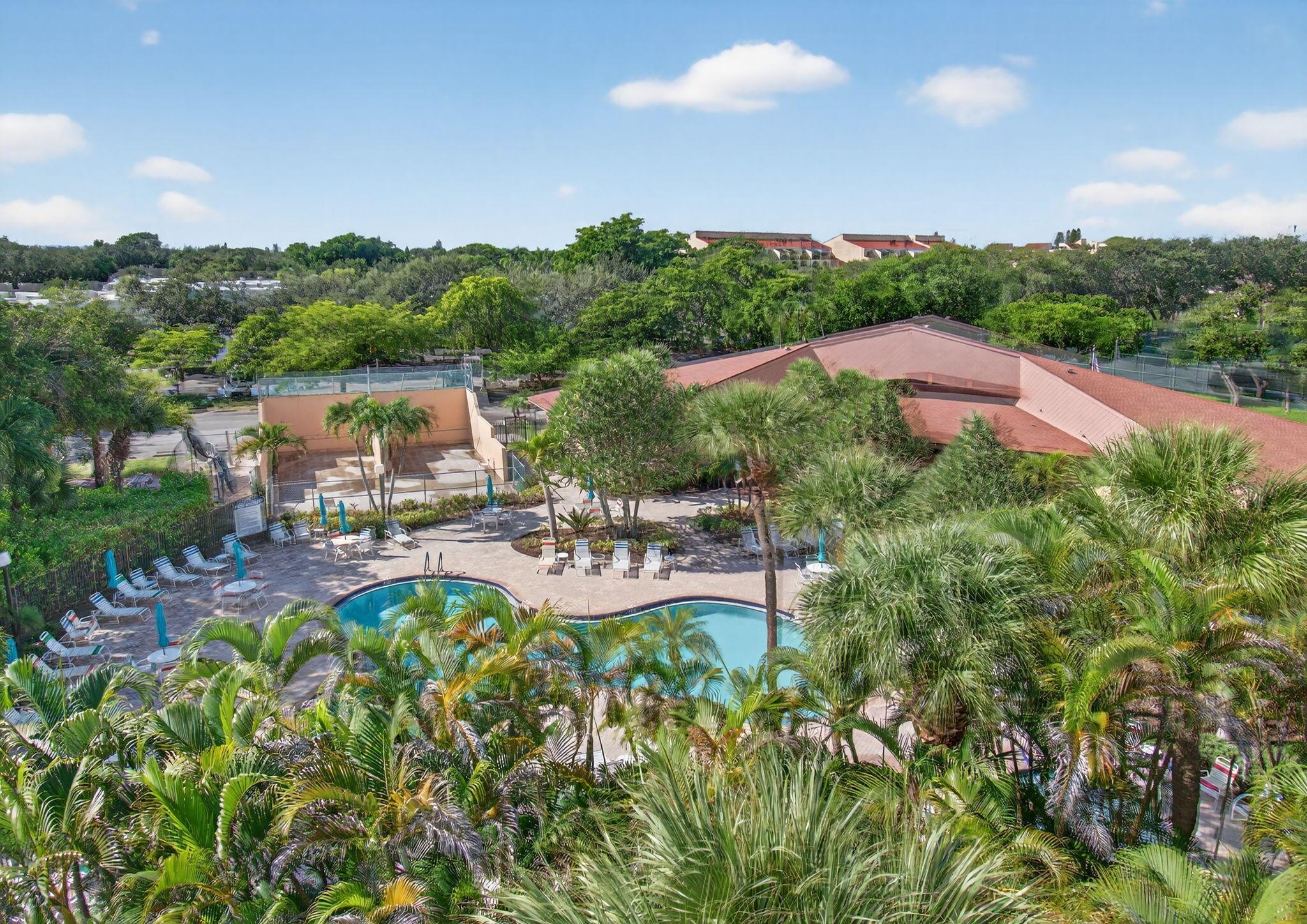 LAVERS DELRAY RACQUET CLU - Residential Lease