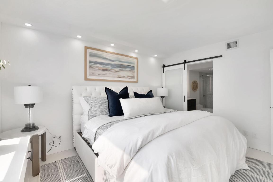 LAVERS DELRAY RACQUET CLUB CONDO - Residential Lease