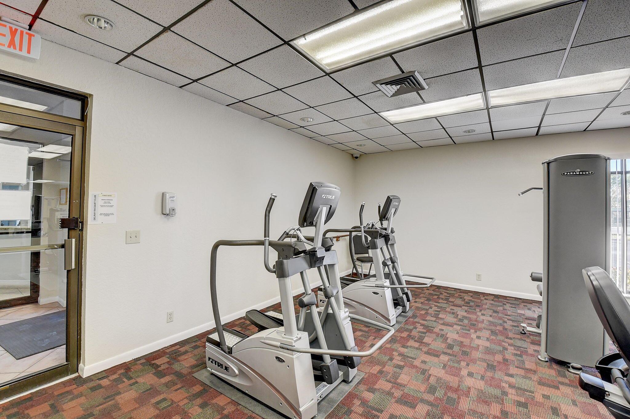 LAVERS DELRAY RACQUET CLU - Residential Lease