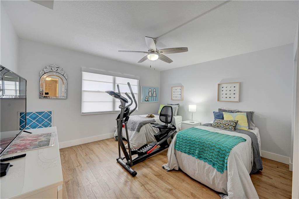 WYNMOOR VILLAGE - Residential