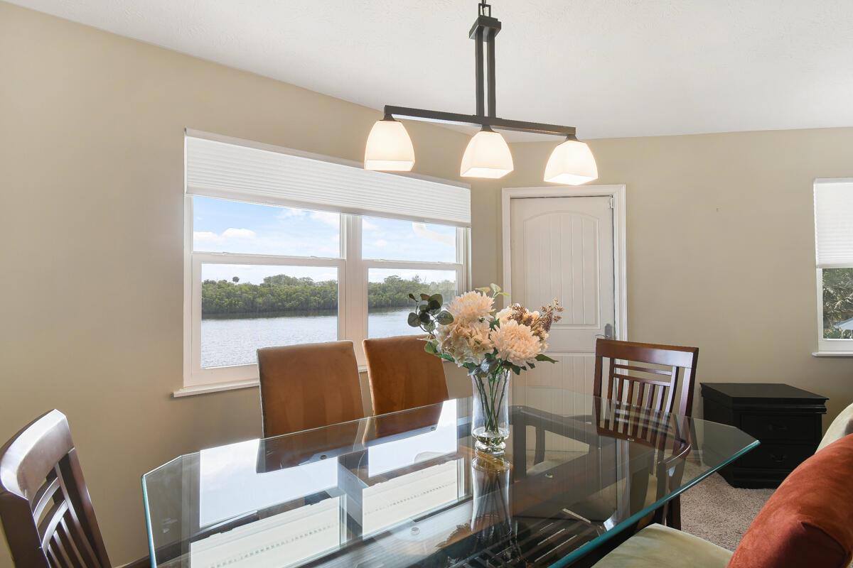 NORTH HOBE SOUND SHORES - Residential