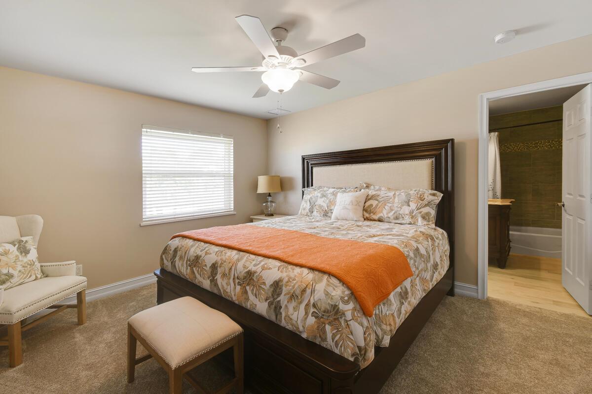 NORTH HOBE SOUND SHORES - Residential