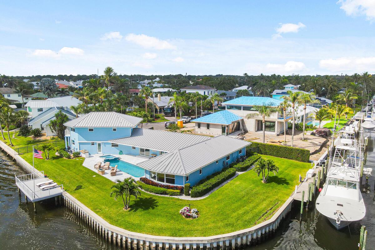 NORTH HOBE SOUND SHORES - Residential