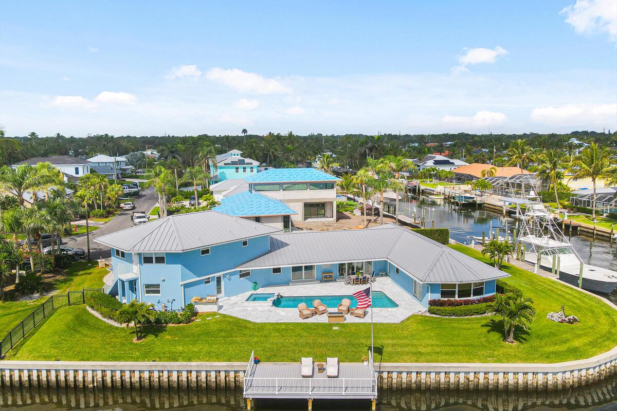 NORTH HOBE SOUND SHORES - Residential