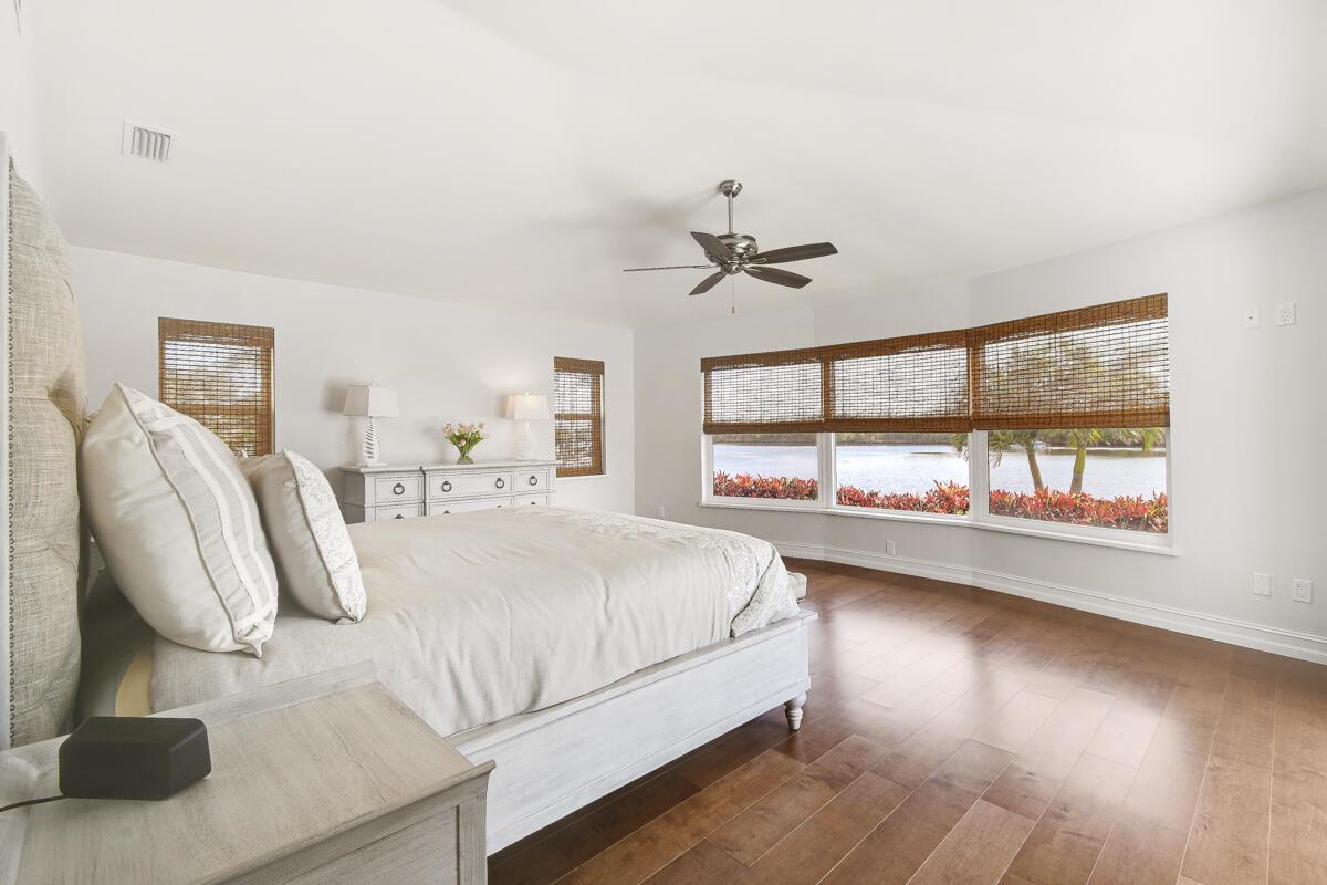 NORTH HOBE SOUND SHORES - Residential