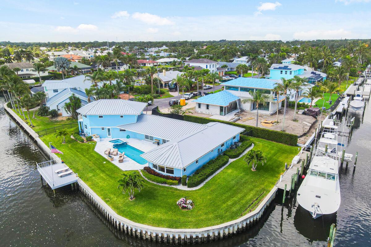 NORTH HOBE SOUND SHORES - Residential