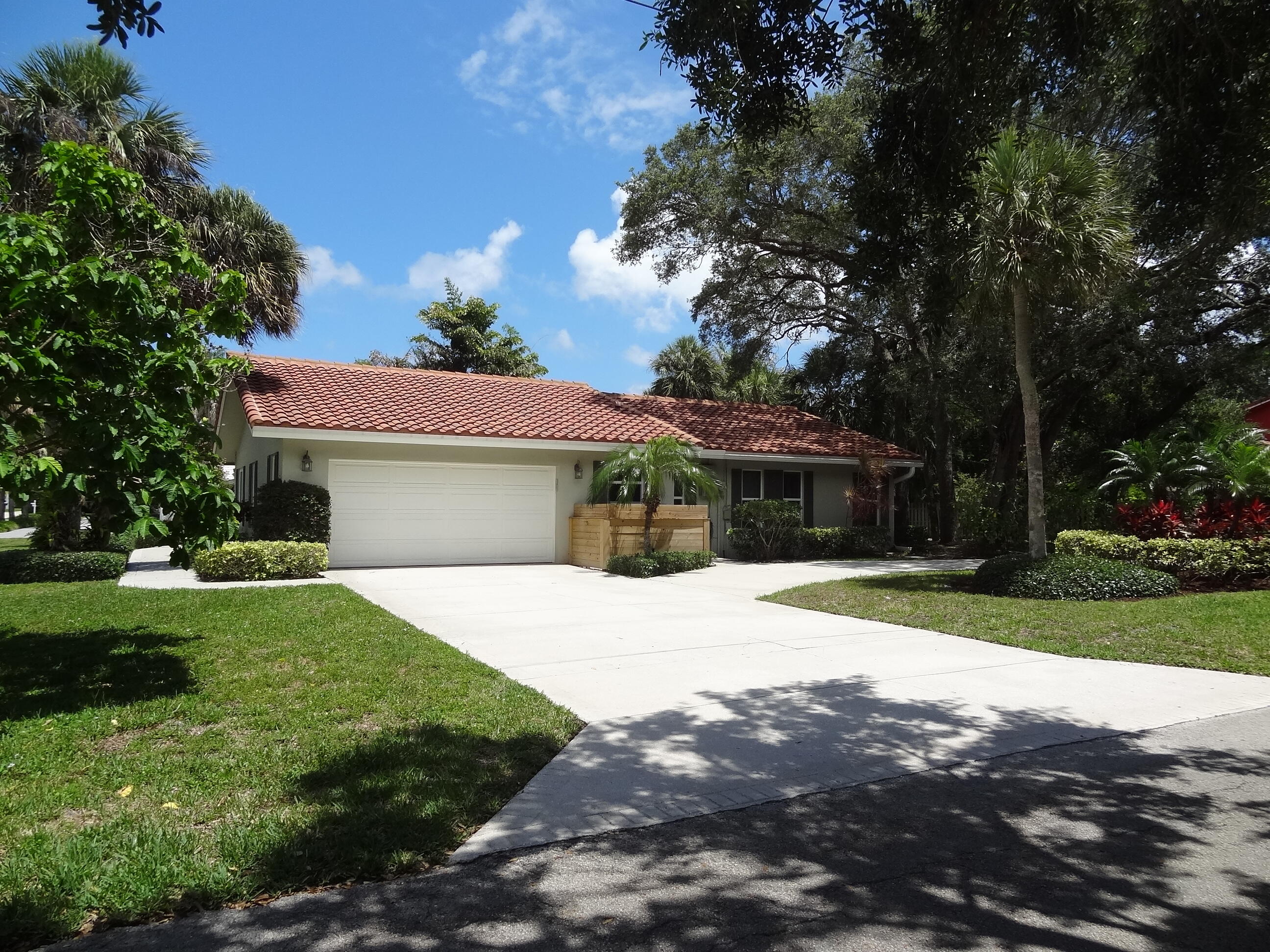 1140 SW 15th Street