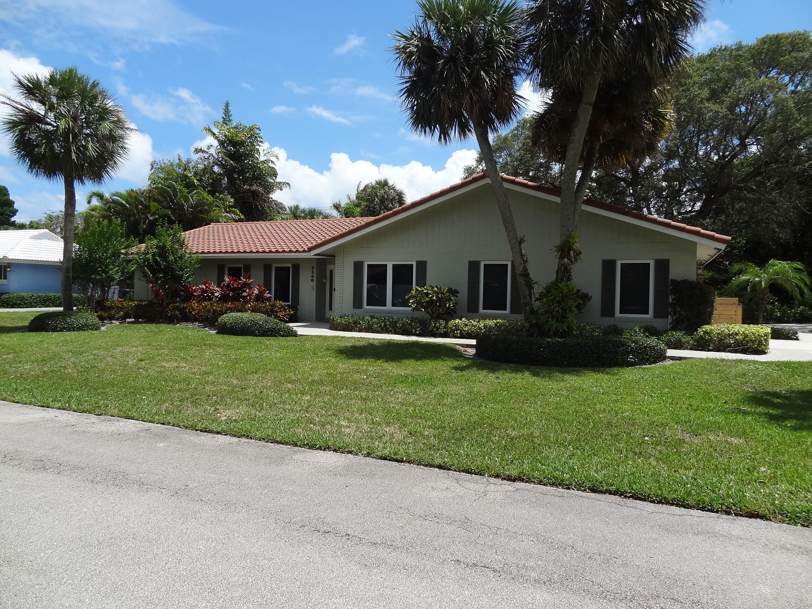 1140 SW 15th Street