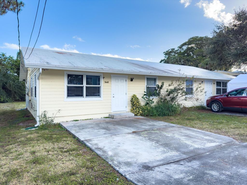 Photo of 3448 SE Iris Street, Stuart, FL 34997 (MLS # R11044832)