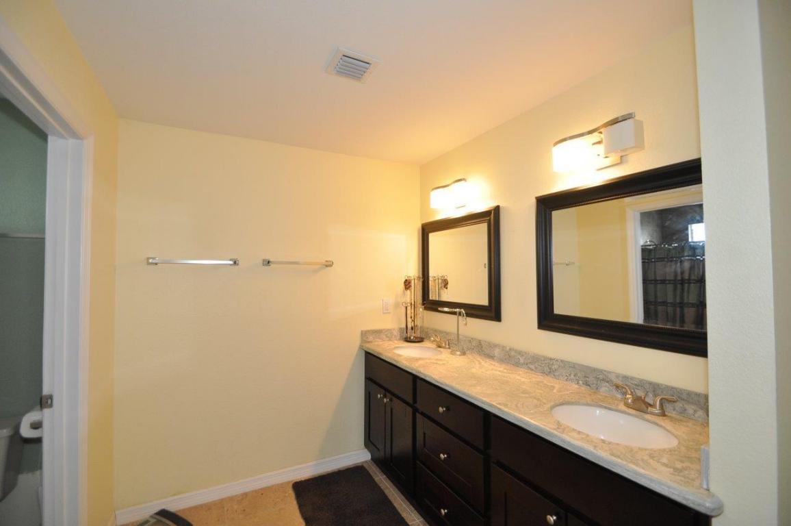 ROYAL PALM BEACH ACRES - Residential