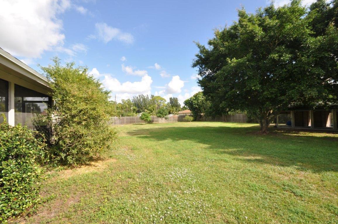 ROYAL PALM BEACH ACRES - Residential