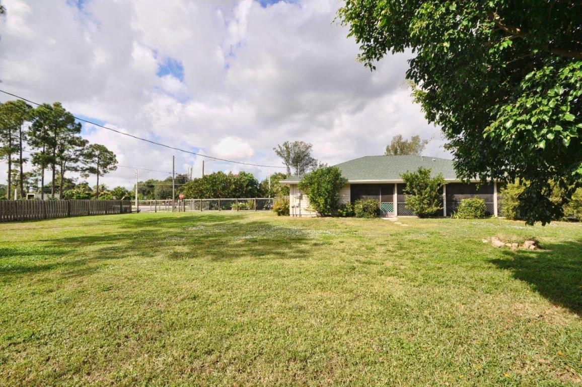 ROYAL PALM BEACH ACRES - Residential