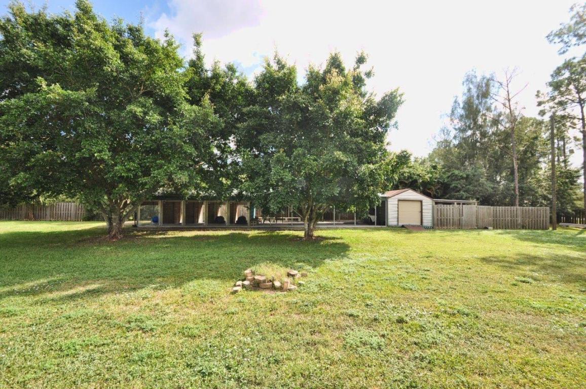 ROYAL PALM BEACH ACRES - Residential