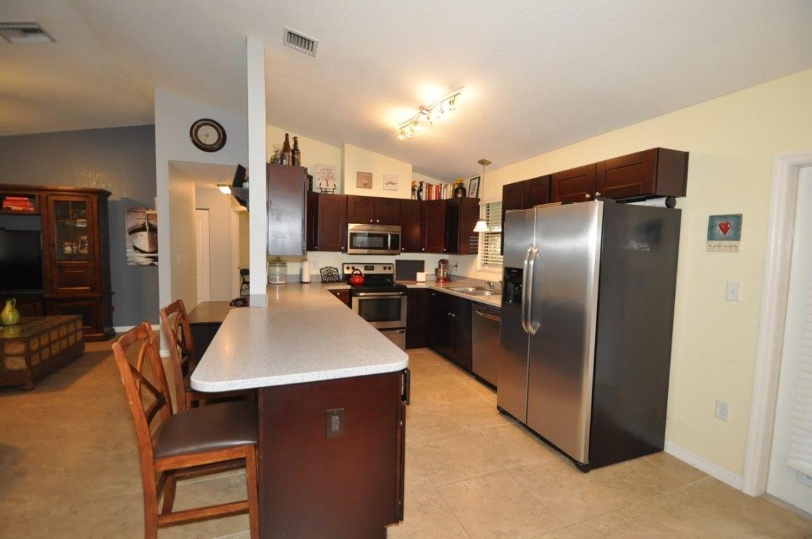 ROYAL PALM BEACH ACRES - Residential