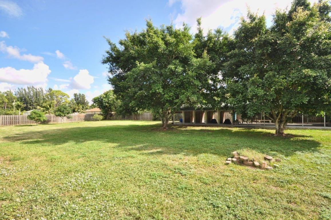 ROYAL PALM BEACH ACRES - Residential