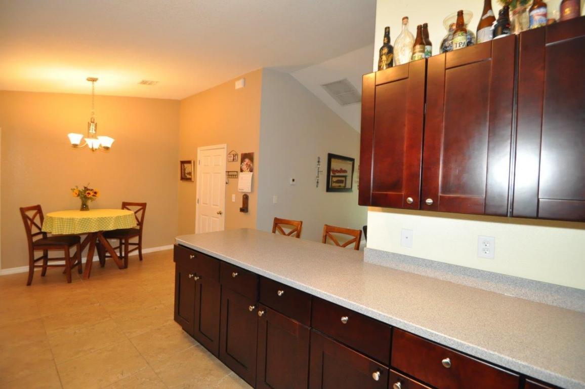 ROYAL PALM BEACH ACRES - Residential