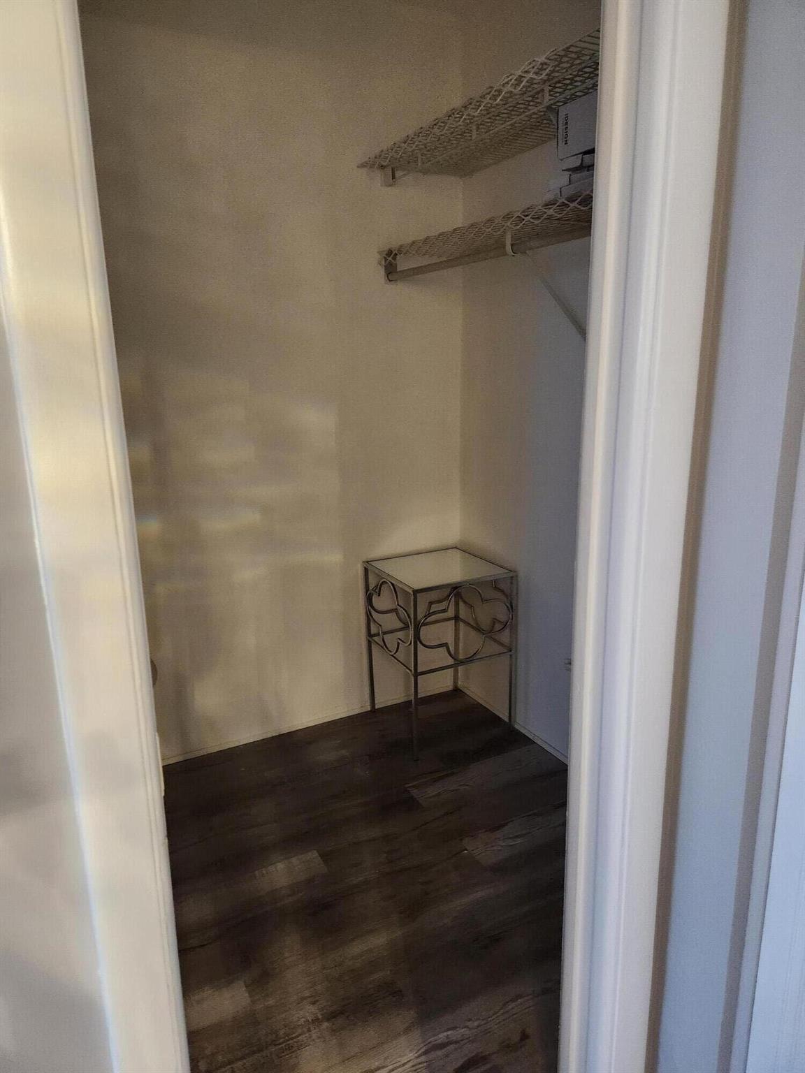 Lake Clarke Gardens Condo - Residential