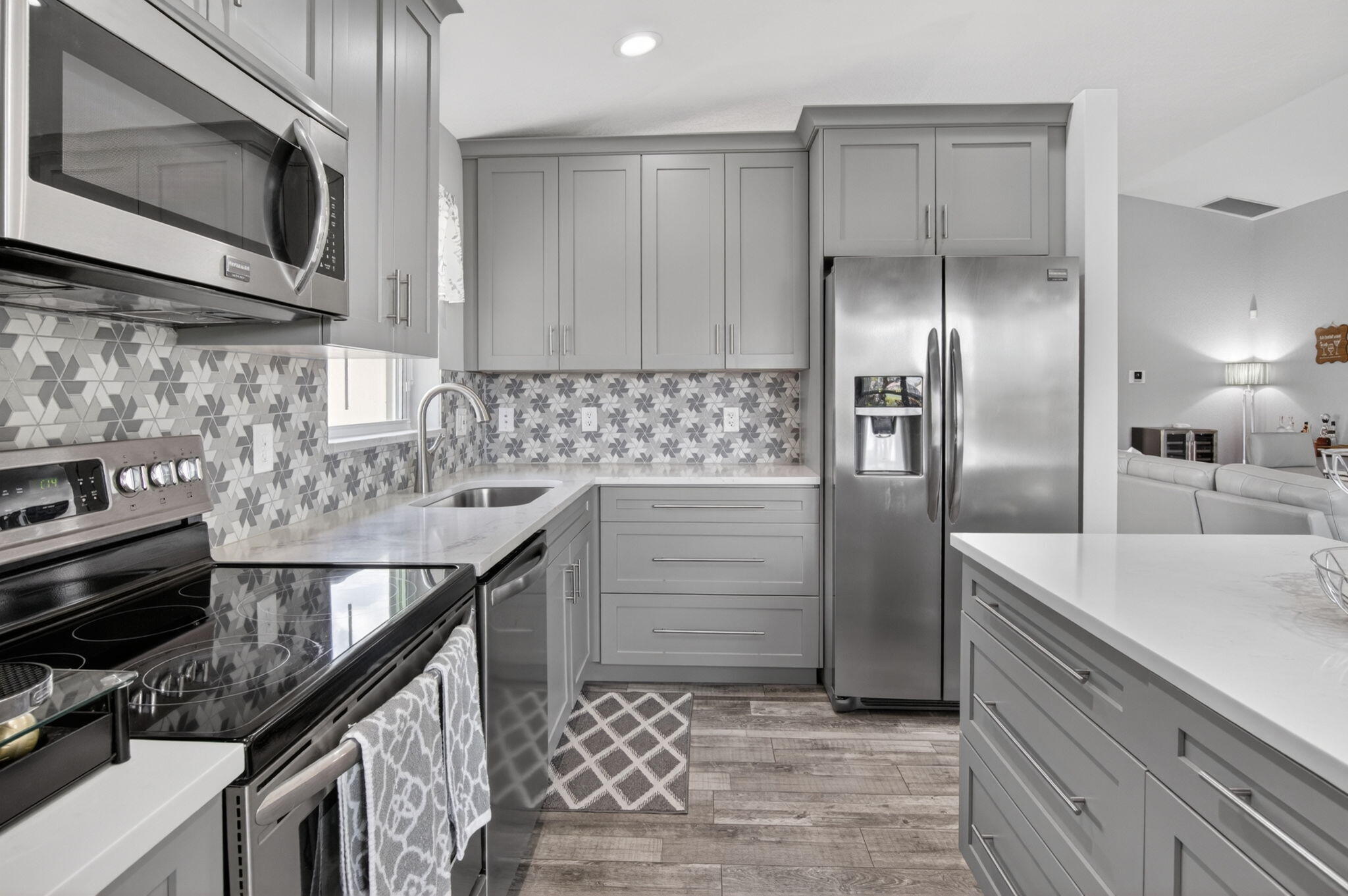 PIPERS GLEN PODS F AND H - Residential