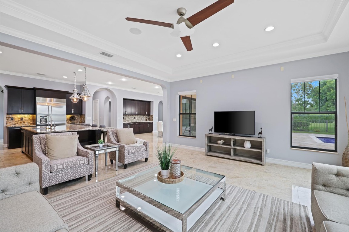 Bruschi Prop 180-105 B - Residential