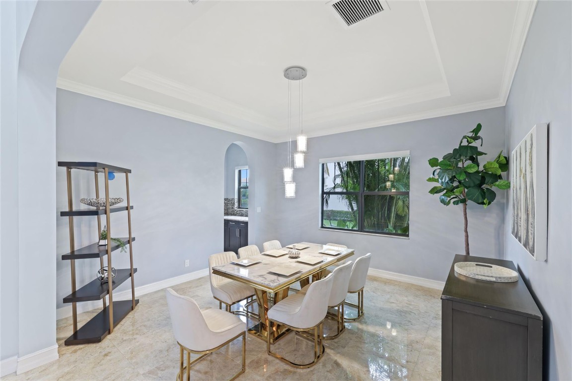 Bruschi Prop 180-105 B - Residential