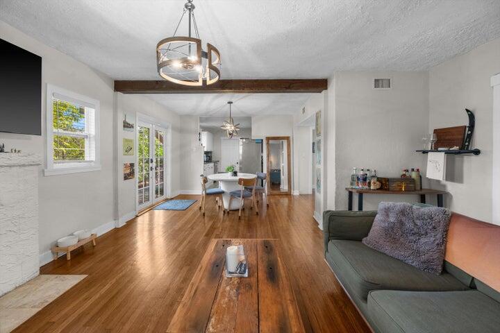 FOREST RIDGE PARK - Residential Income