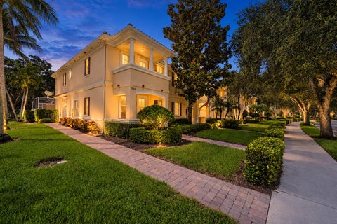 Tiny photo for 3846 Greenway Drive, Jupiter, FL 33458 (MLS # B26090485)