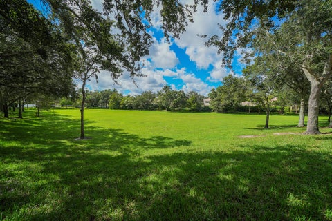 Tiny photo for 3846 Greenway Drive, Jupiter, FL 33458 (MLS # B26090485)