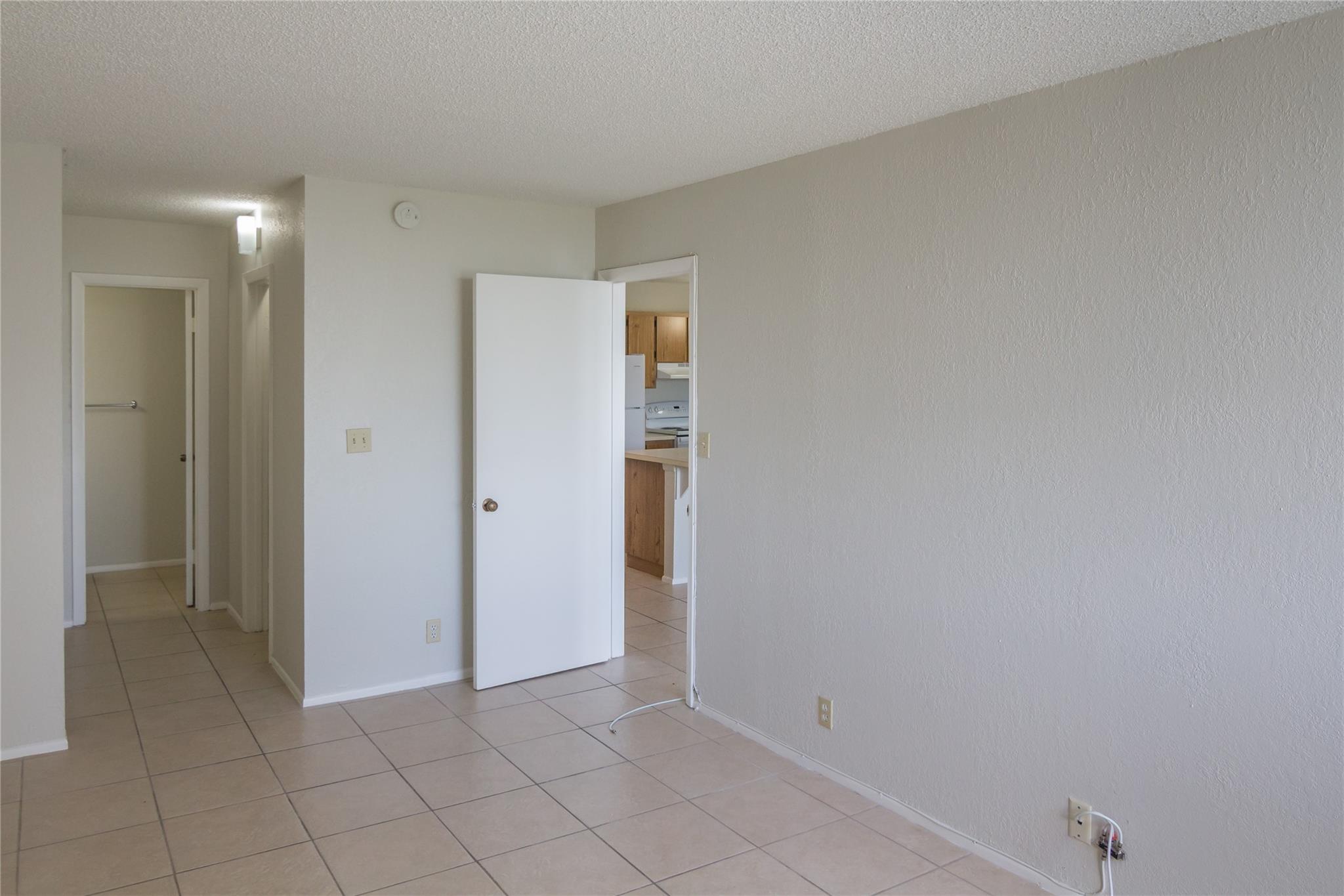 Coral Spgs Tower Club II - Residential Lease