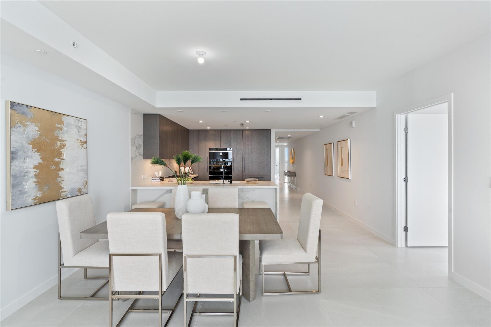 SOLEMAR Beachfront condo - Residential