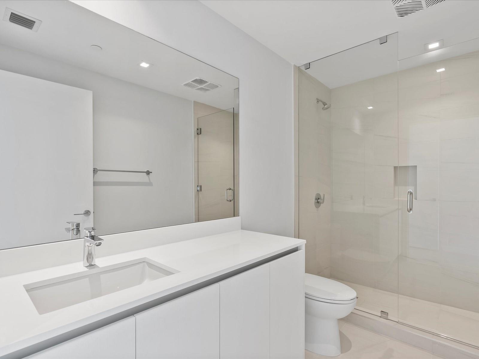 SOLEMAR Beachfront condo - Residential