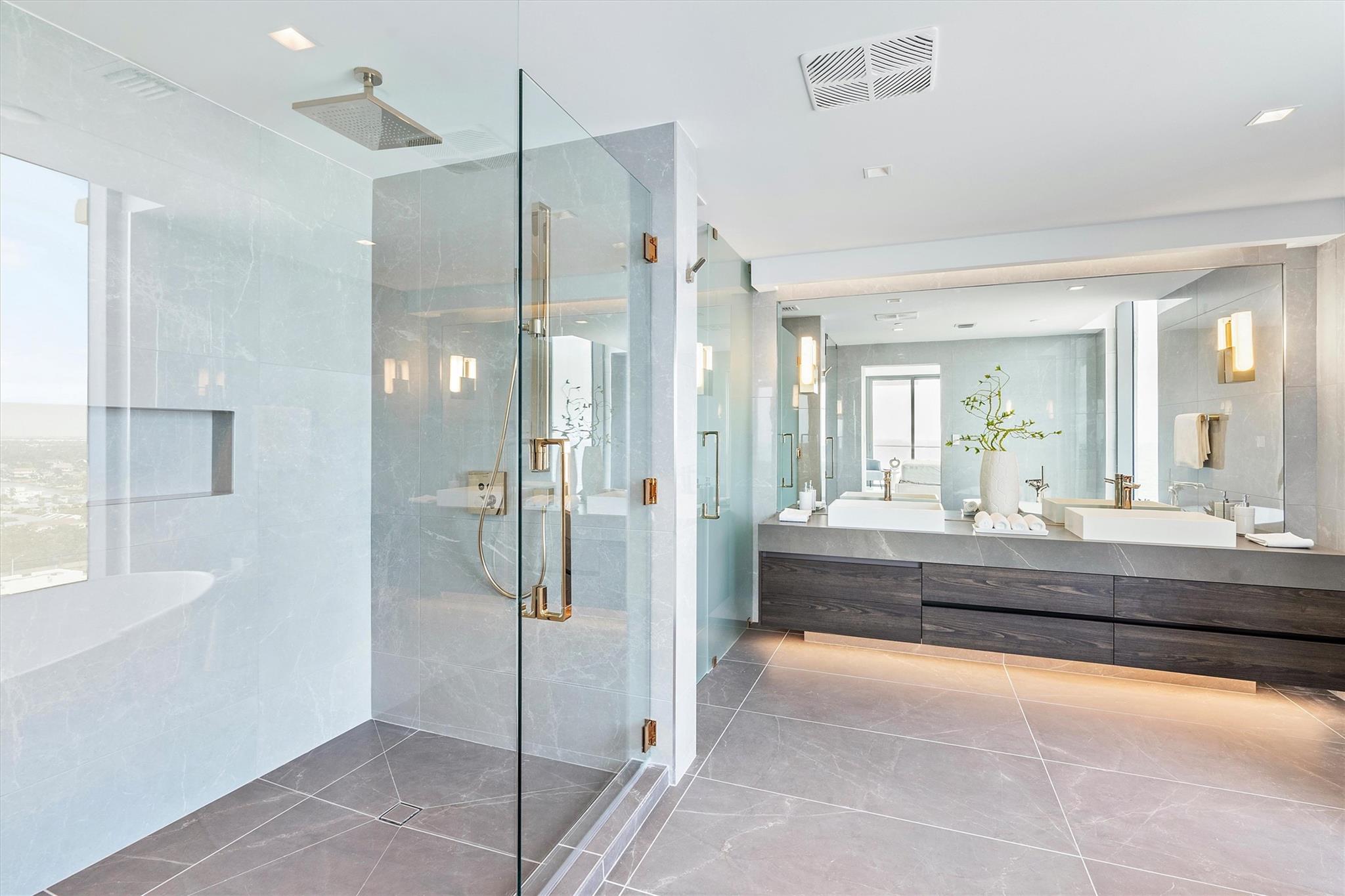 SOLEMAR Beachfront condo - Residential