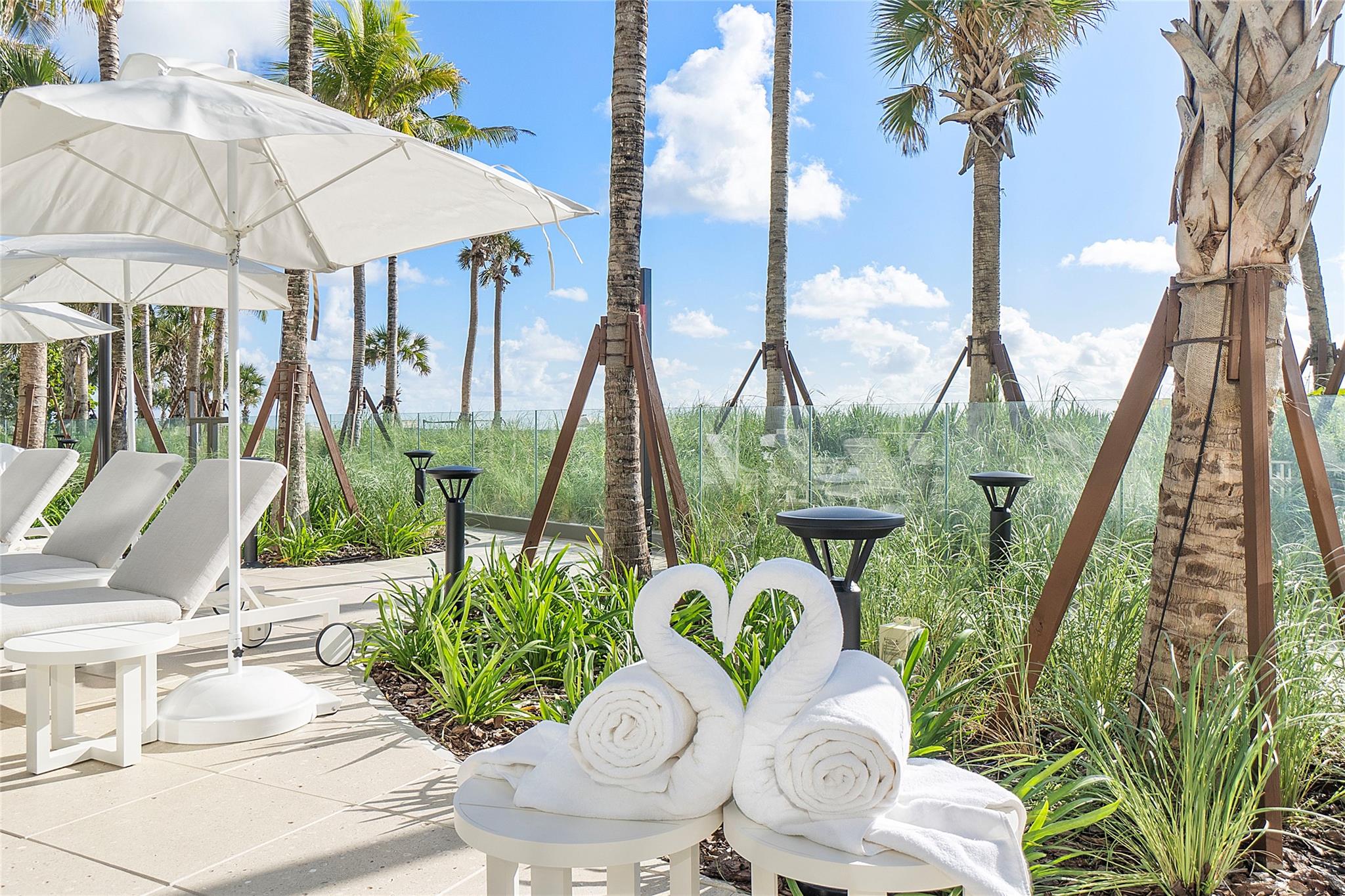 SOLEMAR Beachfront condo - Residential