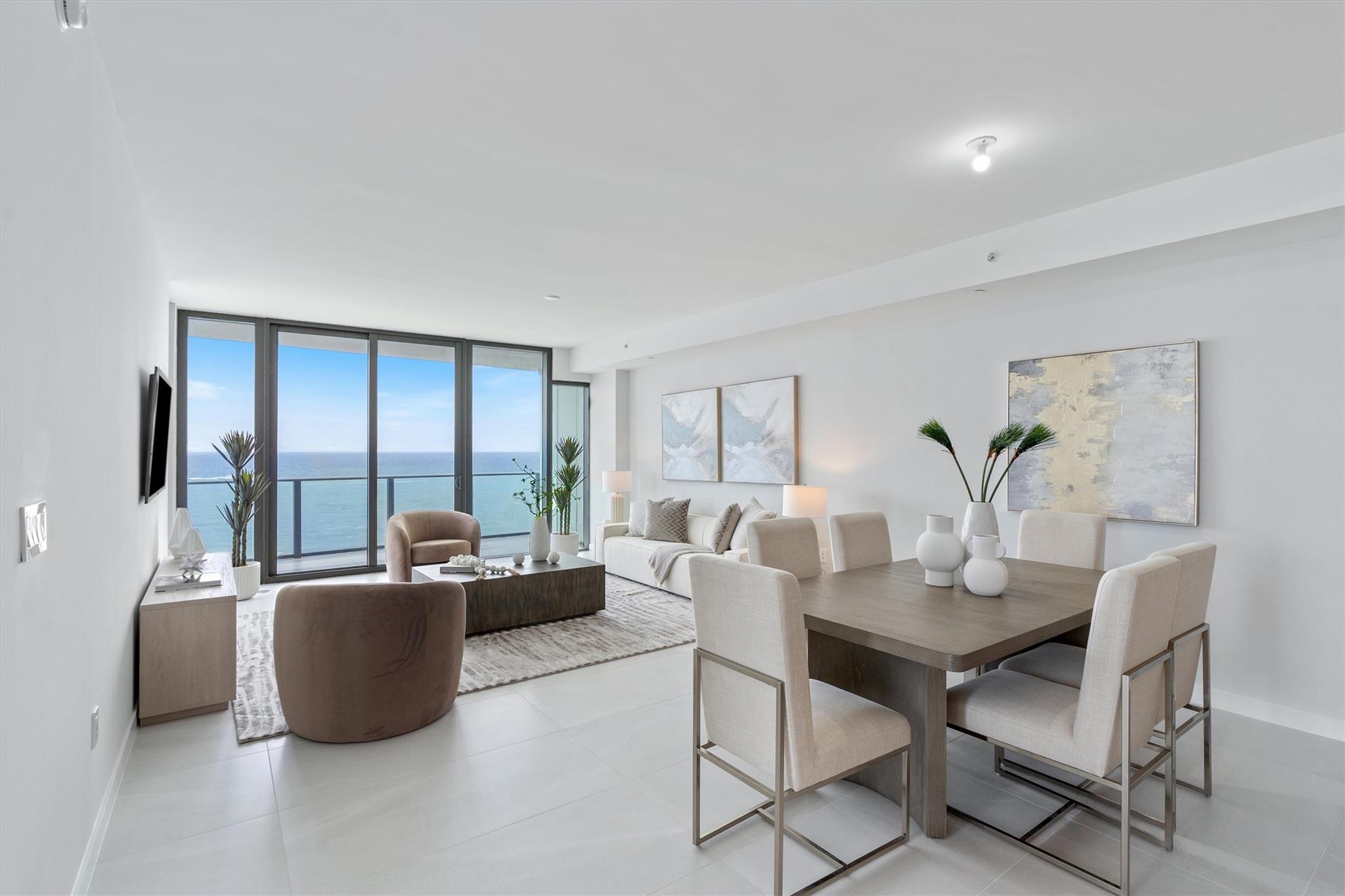 SOLEMAR Beachfront condo - Residential