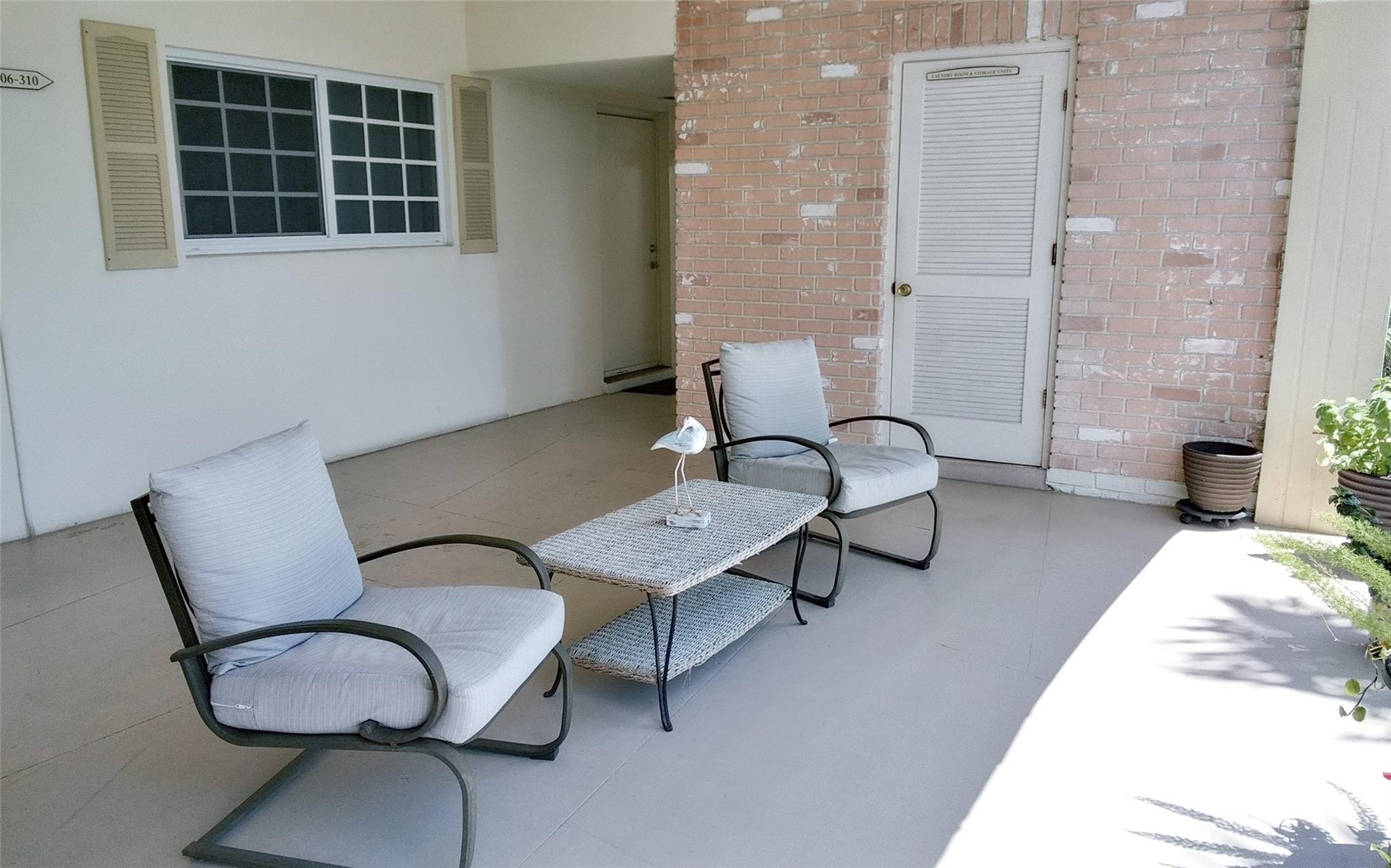 Isle Of Paradise Co-Op C - Residential Lease