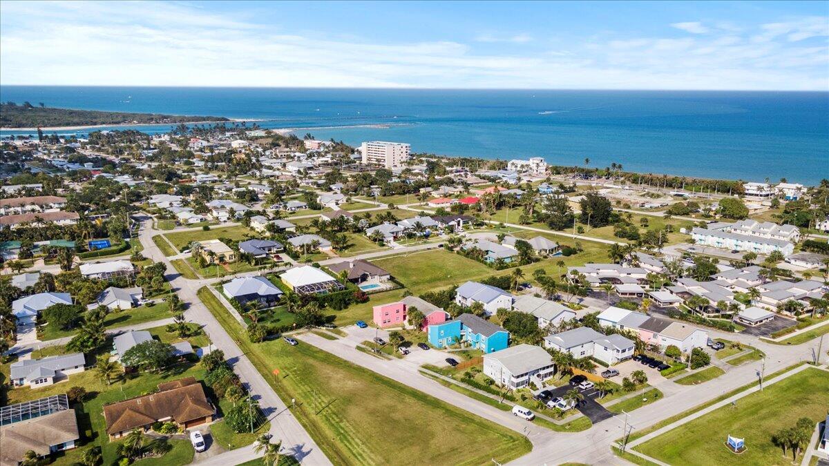 OCEAN VIEW SUBDIVISION REPLAT HOLLEY & MORGAN - Residential Income