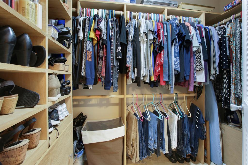 PHEASANT WALK - Residential