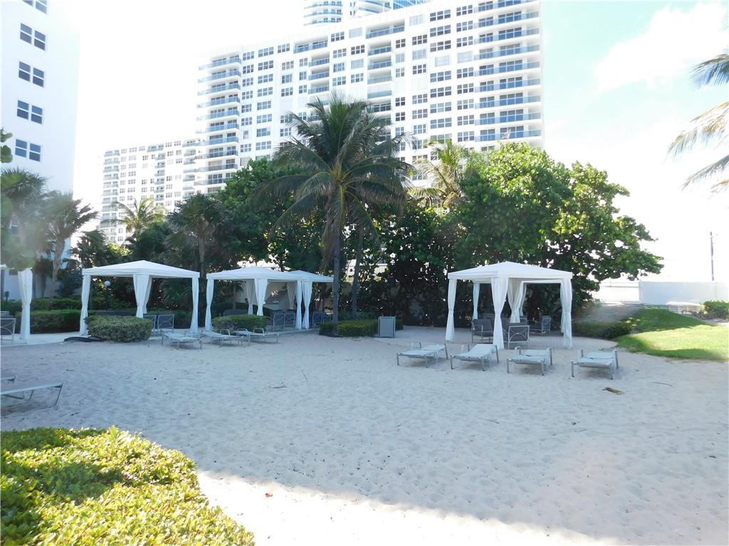 Residences On Hollywood B - Residential Lease