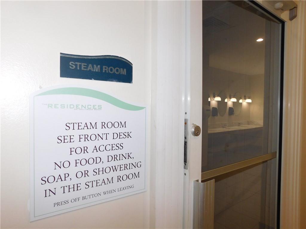 Residences On Hollywood B - Residential Lease