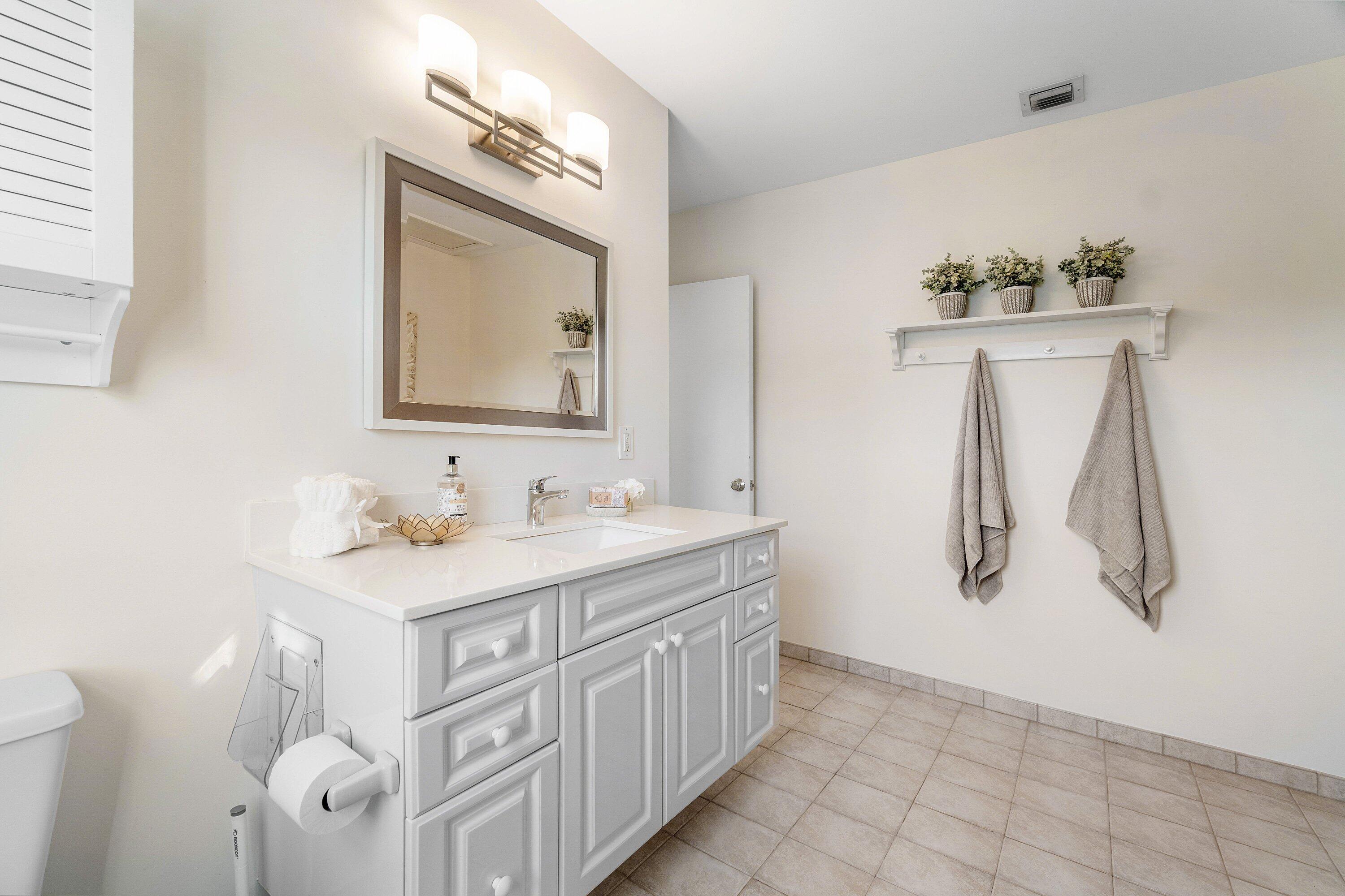 LAKE IDA - Residential