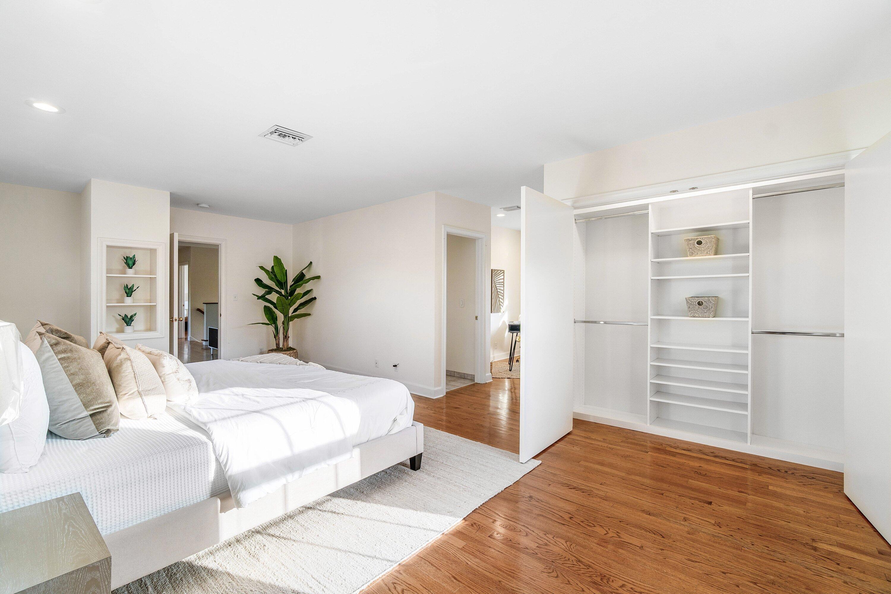 LAKE IDA - Residential