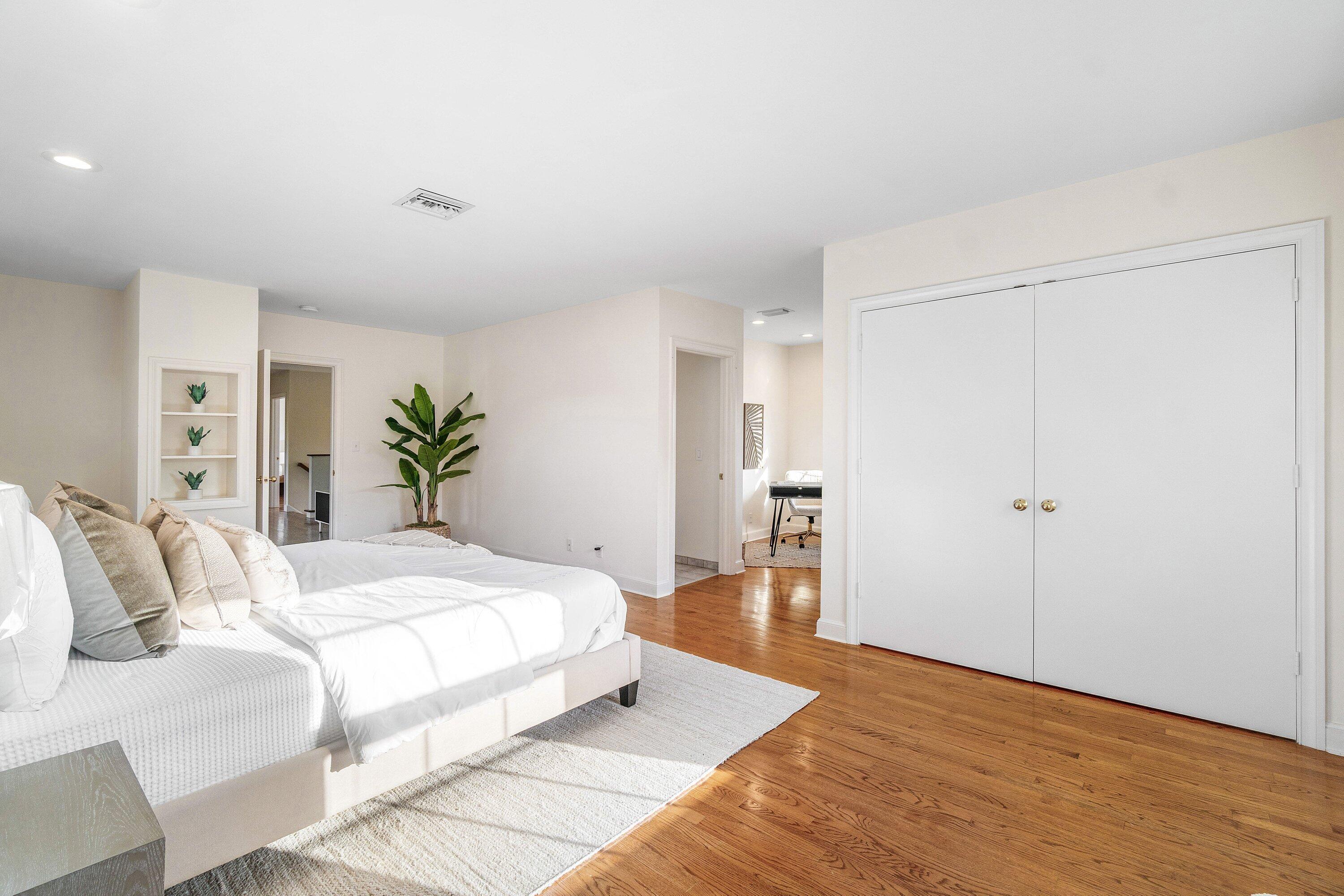 LAKE IDA - Residential