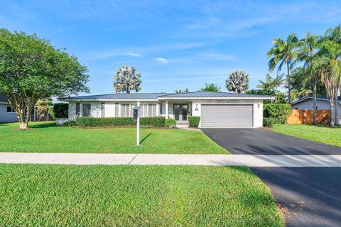 Tiny photo for 7307 SW 9th Court, Plantation, FL 33317 (MLS # B26018715)