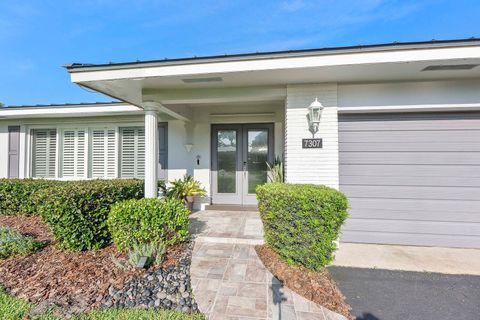 Tiny photo for 7307 SW 9th Court, Plantation, FL 33317 (MLS # B26018715)