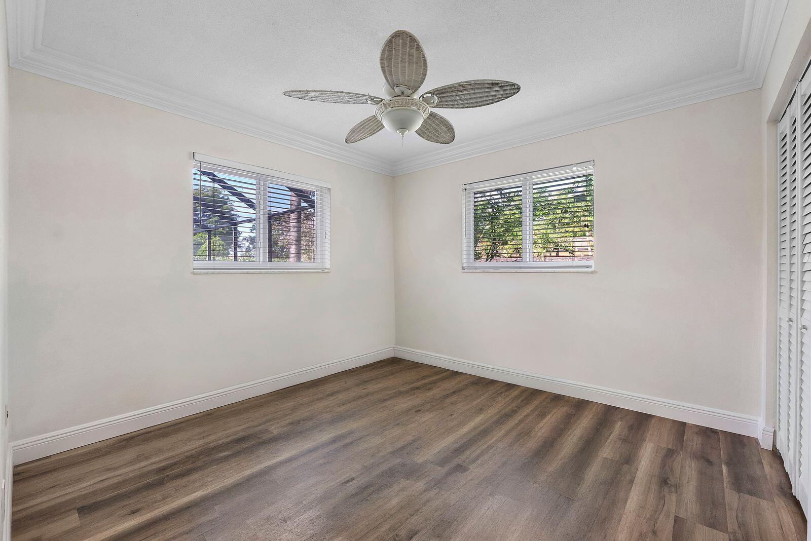 ROYAL PALM ESTATES SEC 4 - Residential