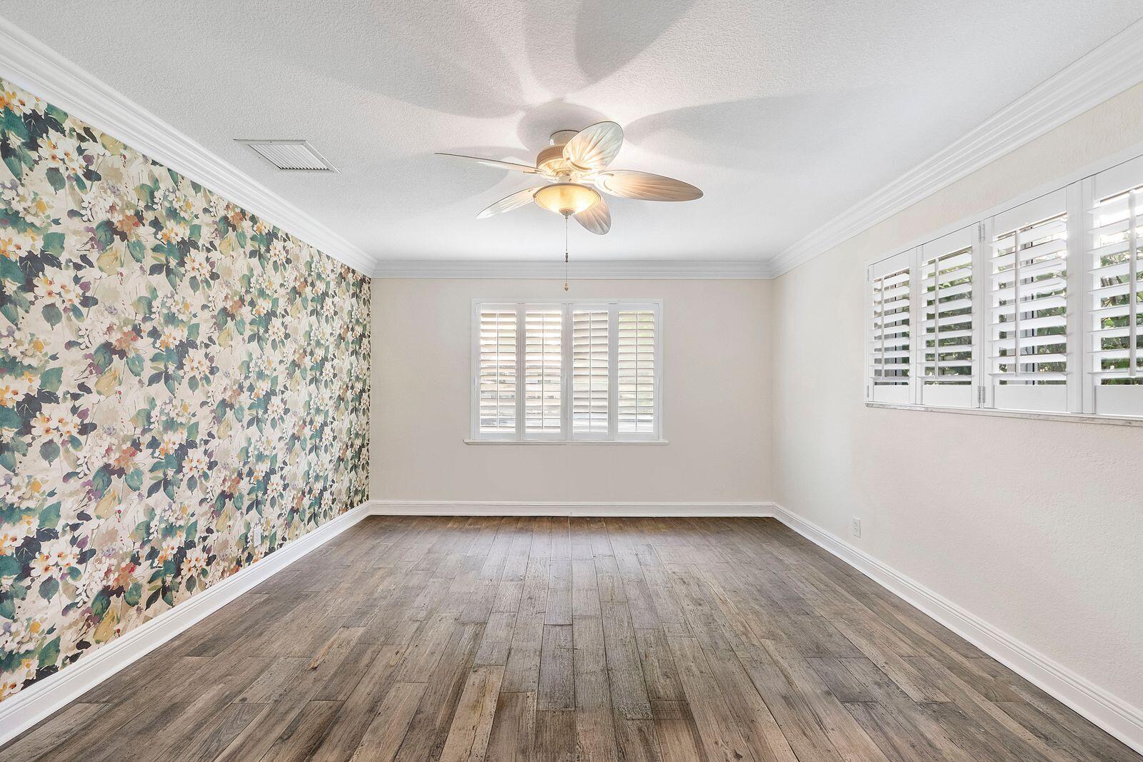 ROYAL PALM ESTATES SEC 4 - Residential