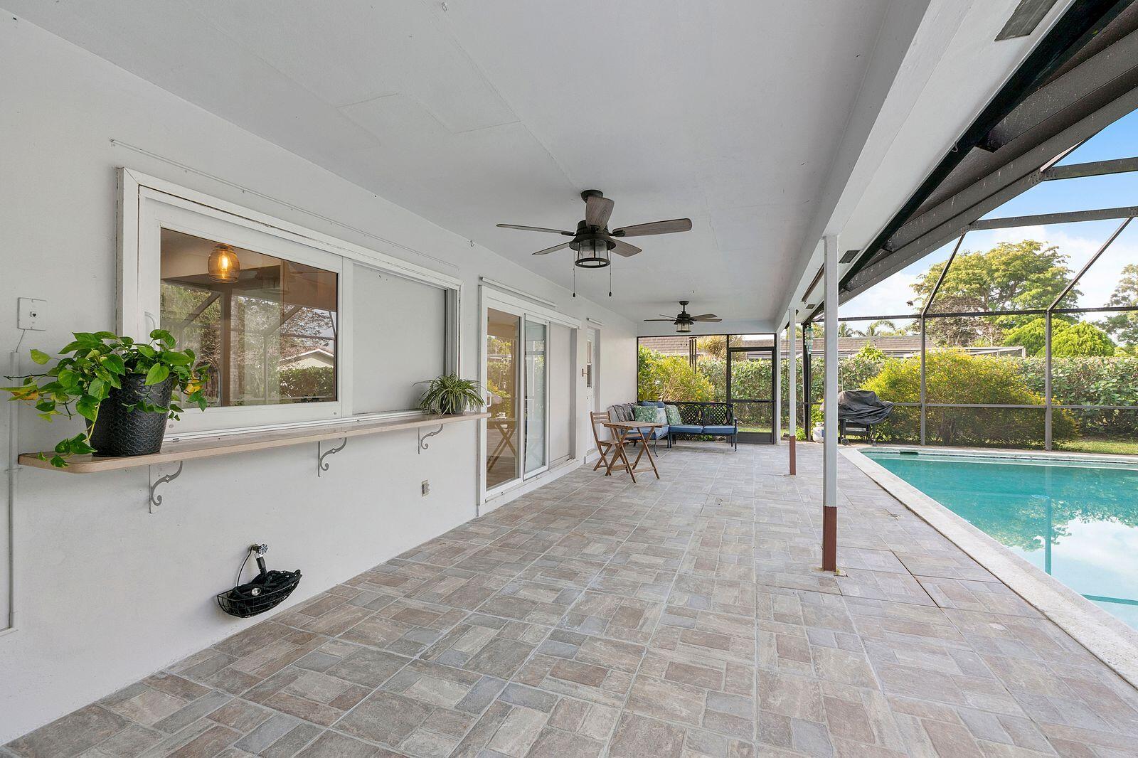 ROYAL PALM ESTATES SEC 4 - Residential